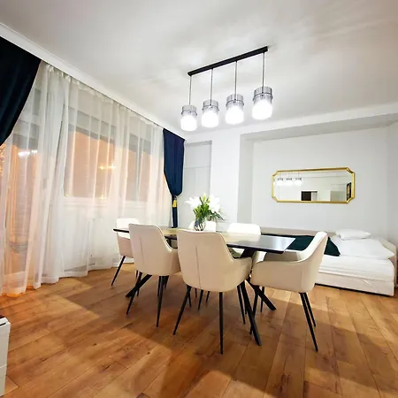 Station Lux Downtown * بودابست