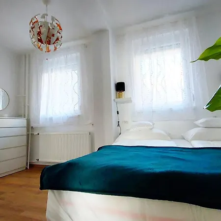 Station Lux Downtown