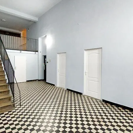 Station Lux Downtown *