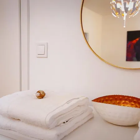 Station Lux Downtown * Budapeşte