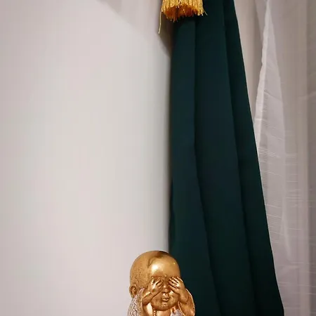 Station Lux Downtown