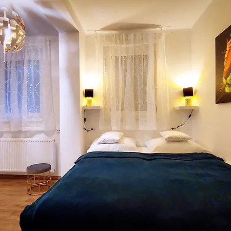 Station Lux Downtown Apartmán