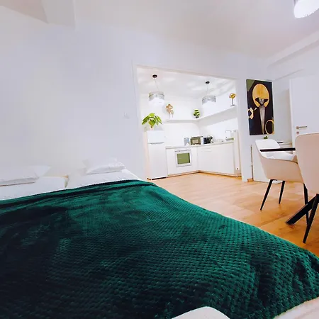 Station Lux Downtown Budapeşte