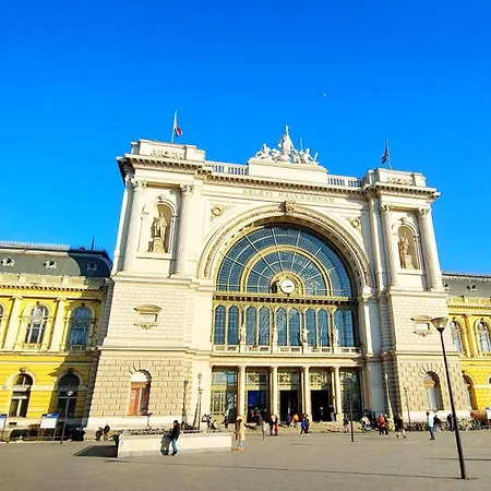 Διαμέρισμα Station Lux Downtown *